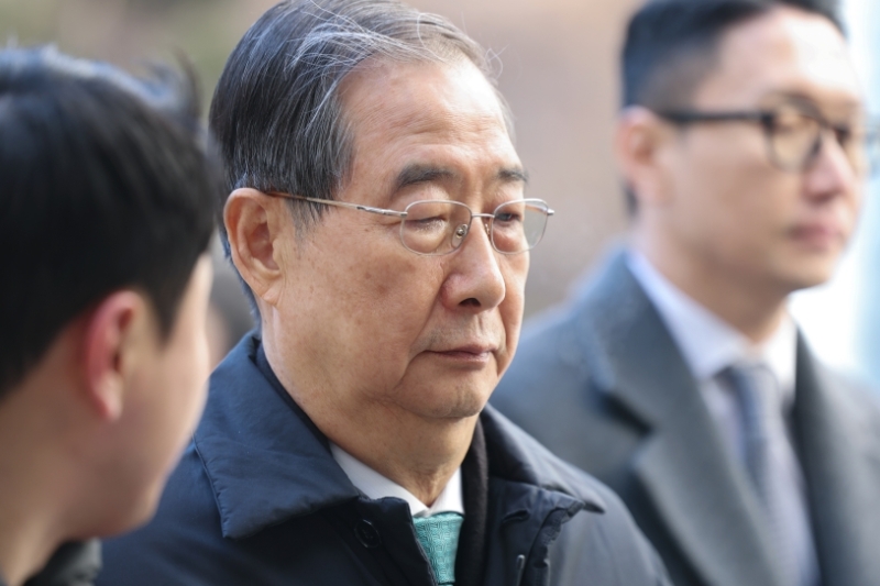 법원, 한덕수 내란중요종사 혐의 징역 23년 선고...법정구속 '증거 인멸 우려'