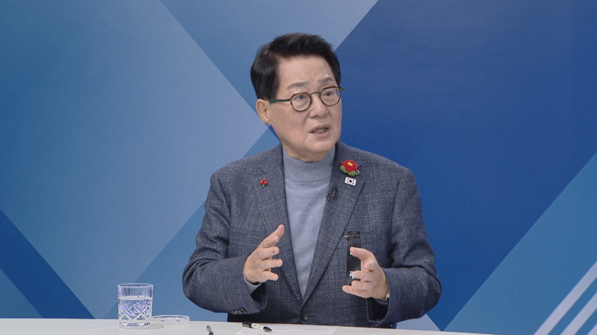 박지원 “‘김건희 무죄’ 우인성 판사, 국힘 대변인 같아...입당하길, 조희대 사법부 썩었어”[여의도초대석]