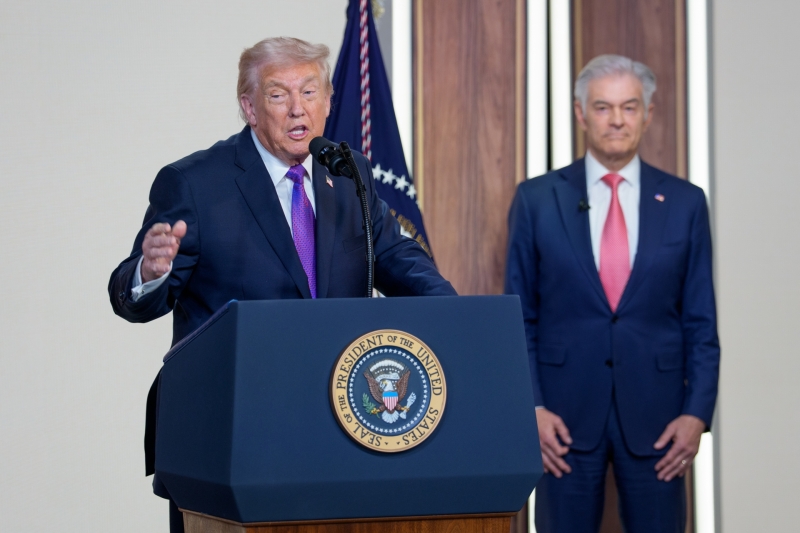 트럼프 "이란 거래국에 25% 관세" 압박