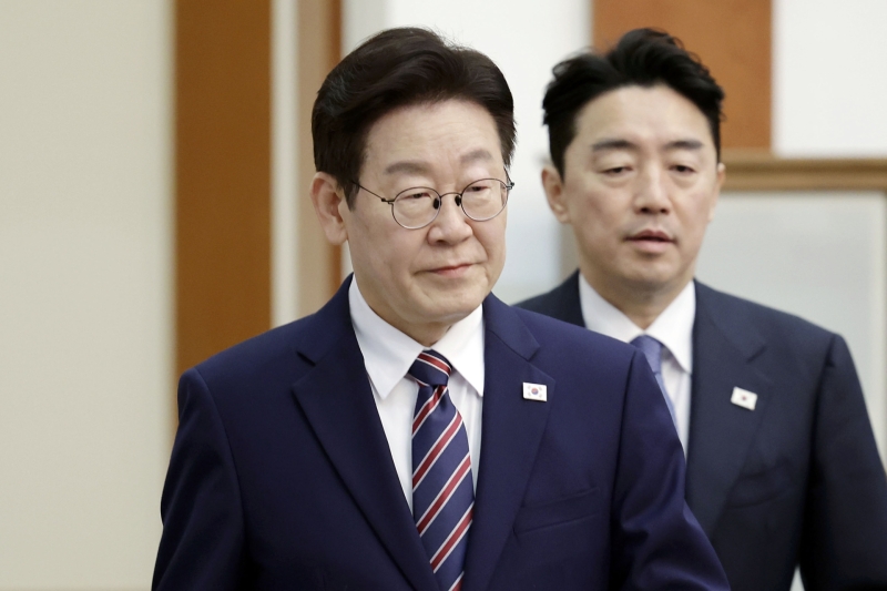 李 대통령 "약속은 지킵니다"...軍 복무 기간 국민연금 가입 인정