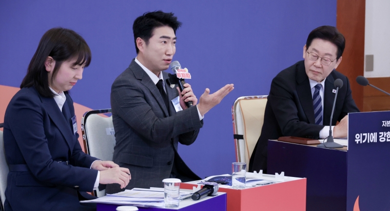 장동민, 李대통령 옆에서 "코스피 5천 반신반의하다 땅 치고 후회"