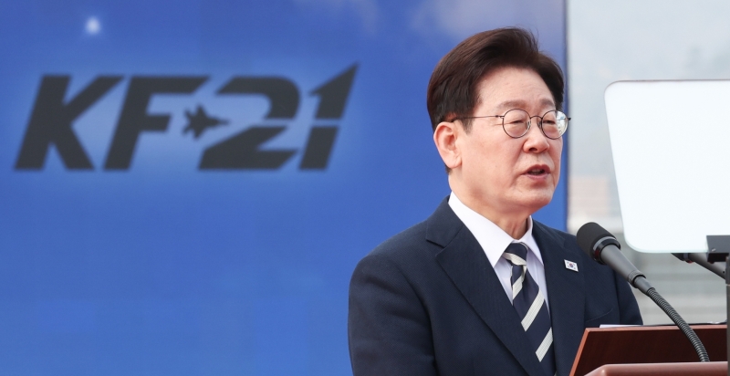 李 대통령, 49억 7천만 원 재산 신고...1년 전보다 18억 8천만 원 증가