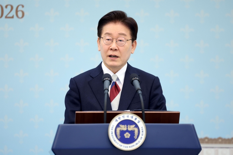 이 대통령 지지도 4주 연속 60%대...부산·울산·경남 '53.9%'