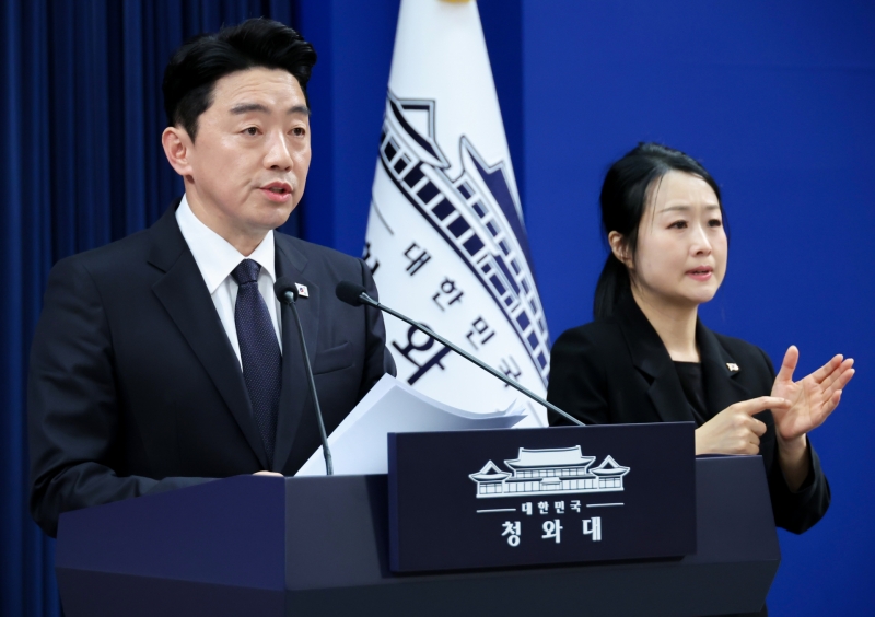 강훈식 "연말까지 원유 2억 7,300만 배럴 도입 확정…나프타 210만 톤 확보"