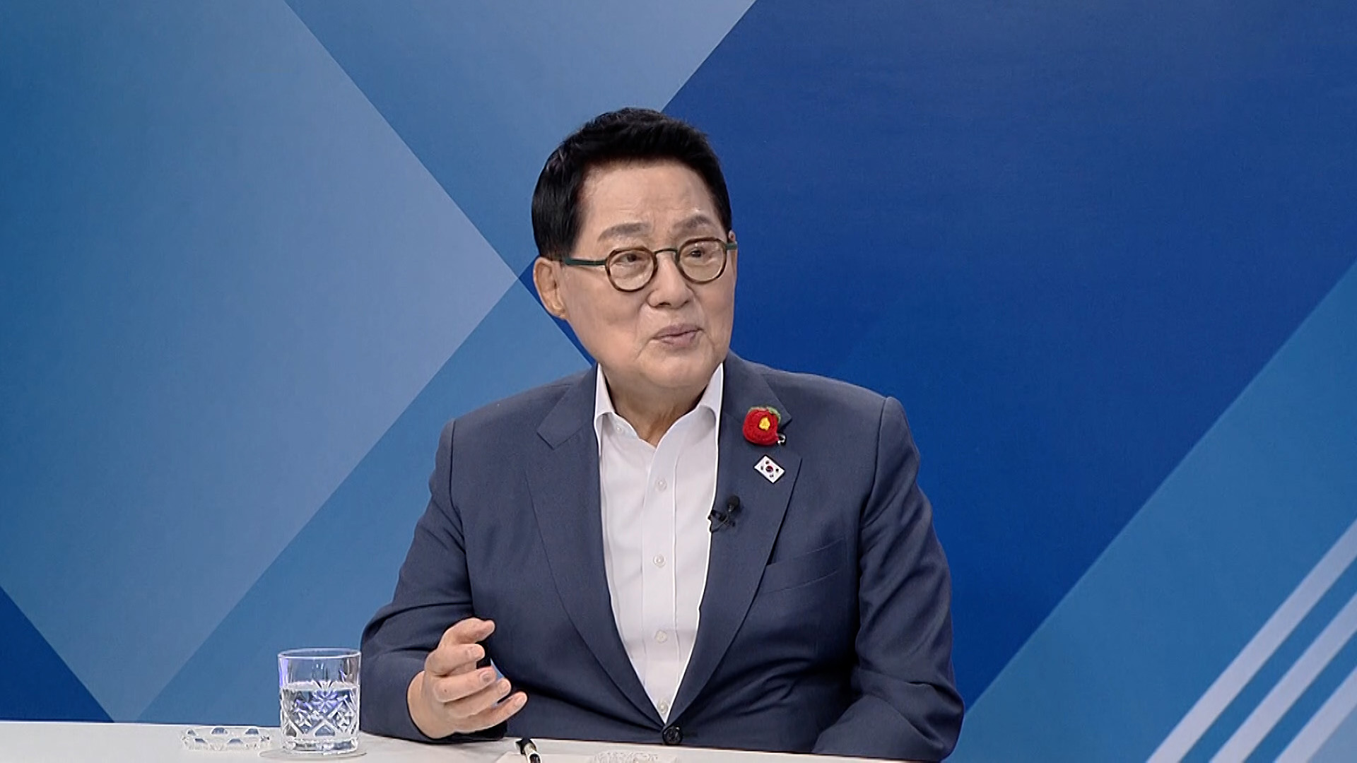 박지원 “이재명 성공이 애국...국회의장 선출, ‘애국’하고파, DJ에 충성하듯 충성”[여의도초대석]