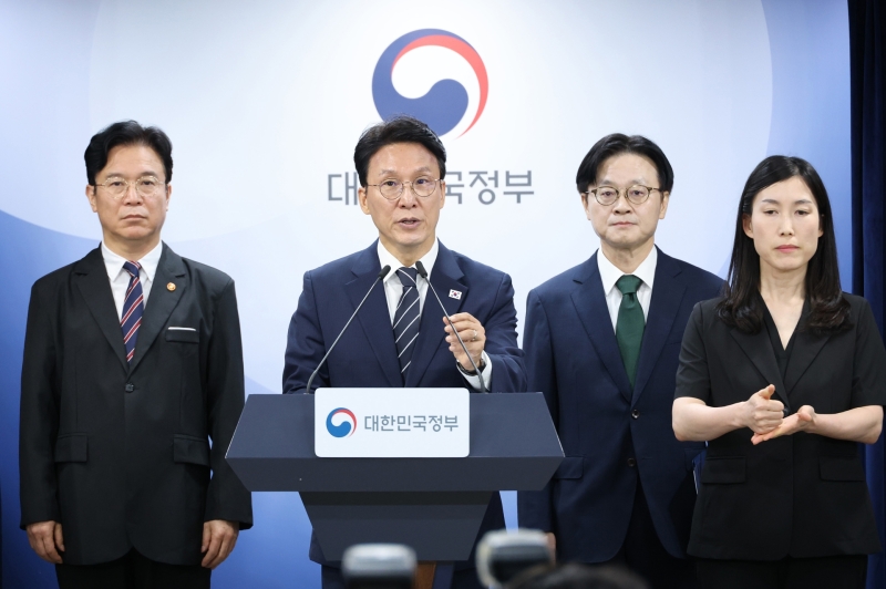 金총리 삼성전자 관련 대국민 담화 "'마지막 기회'... 긴급조정 등 모든 대응 수단 강구"