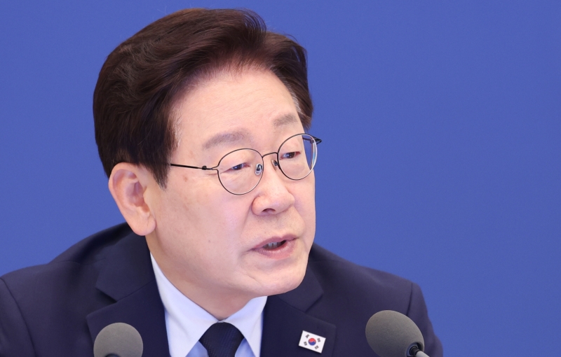 李대통령 "참사 유가족 모욕 행위 엄단…더 철저히 수사할 것"