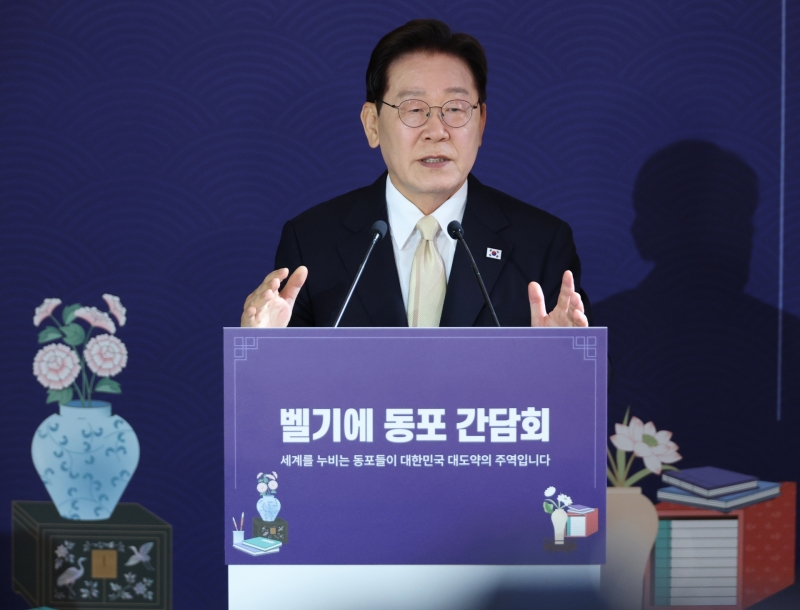 지선 후 국정지지도 급락에…李대통령 "국민께 죄송. 냉정한 평가 겸허히 수용"