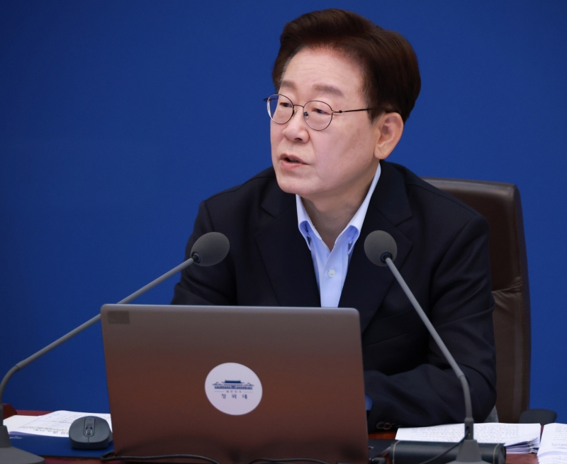 이 대통령, '음주 강요 호소' 여성 소방관 사망에 "다 사실로 드러나...최악의 직장 내 갑질"