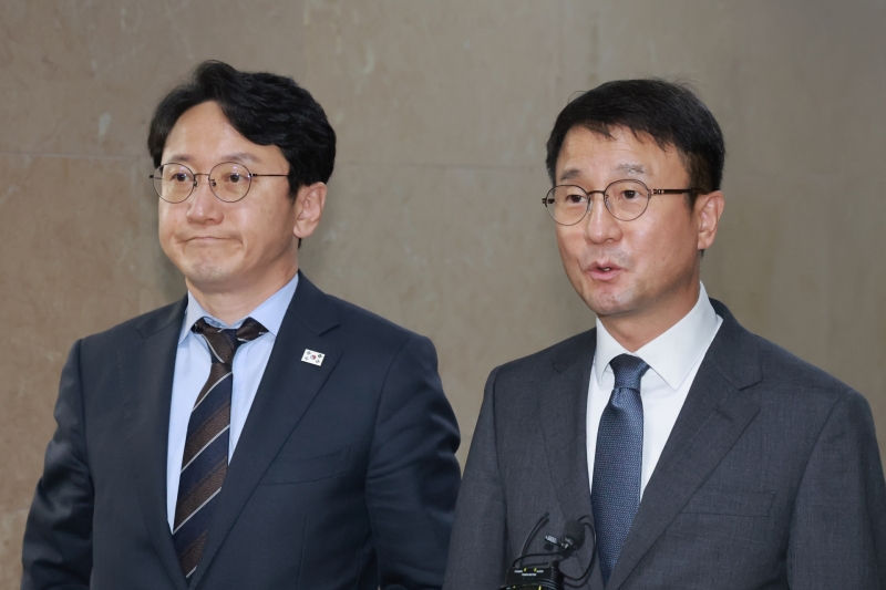 원 구성 협상 또 불발… 與 "오후 5시 본회의서  법사위 등 11개 상임위원장 선출"