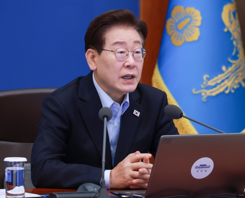 李대통령 국정 지지율 54%, 3주 만에 3%p 반등...민주 41%·국힘 26%