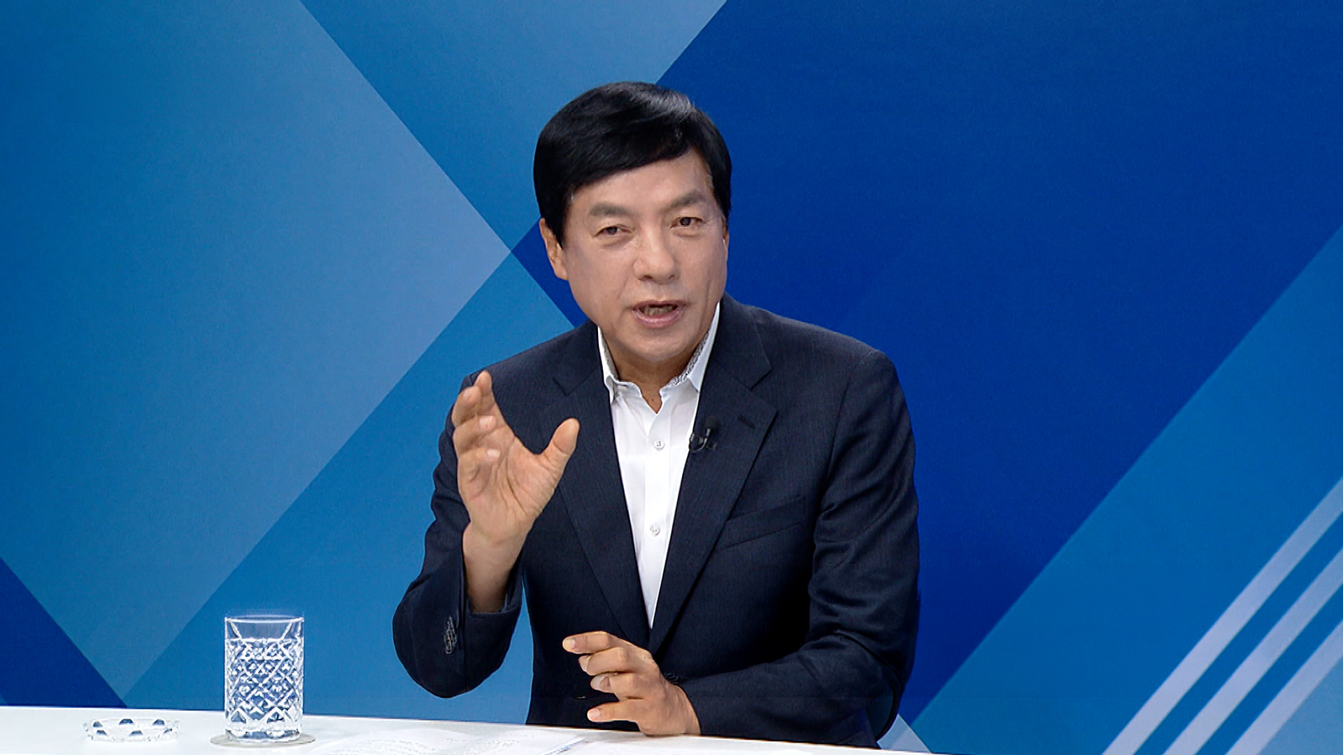 이성윤 "한동훈 토론 거부, 뭐가 무서워서 피하나...그런 차원, 엄청 관심은 받고 싶은 듯"[여의도초대석]