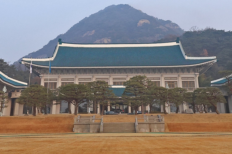 청와대 "정성호 사의 표명, 공식 확인된 바 없어"