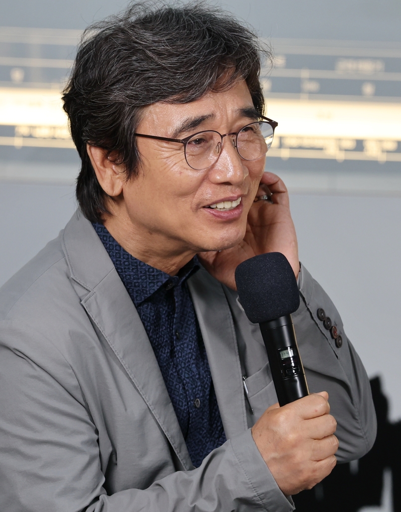 유시민, '이재명 필패론' 비판에…"전우애로 맺어졌어도 영원히 못 가"