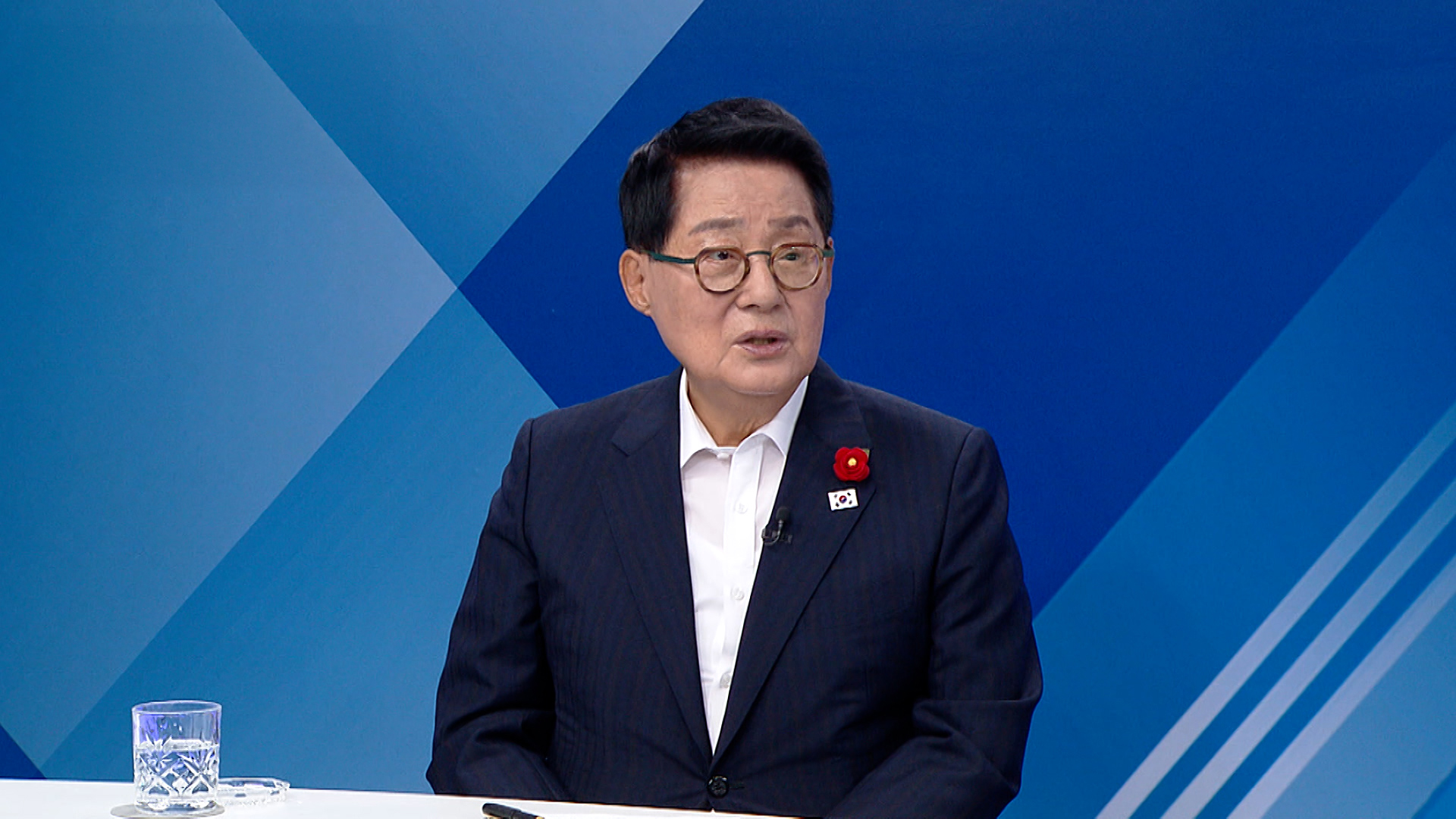 박지원 "'영치금 왕' 尹, 하루 460만원씩...차곡차곡 저축, 사람 안 돼, '397억 반납' 국힘 열불"[여의도초대석]