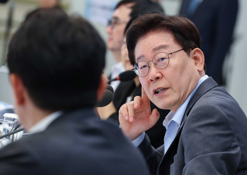 李대통령 "전남광주통합특별시, 독자적 대학입시제도 검토해 볼 필요"