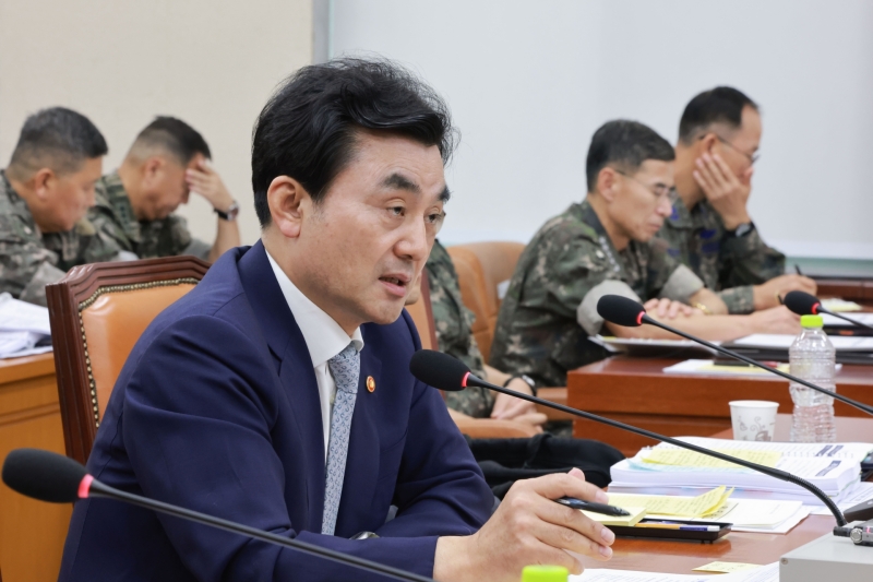 안규백 "북한 핵무기 80~120개 추정"... 트럼프 '57개'와 차이