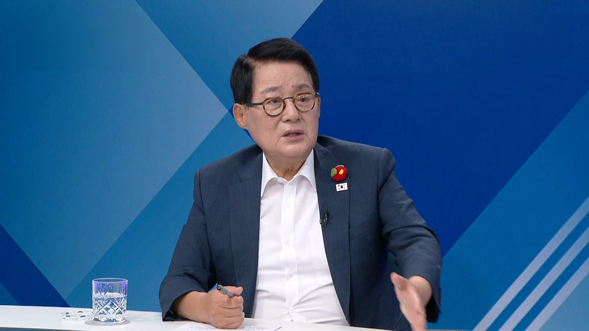 박지원 "트럼프, 김정은 핵무기 57개...내가 알기론 더 많아, 핵보유 인정해야, 그래야 문제 풀어"[여의도초대석]