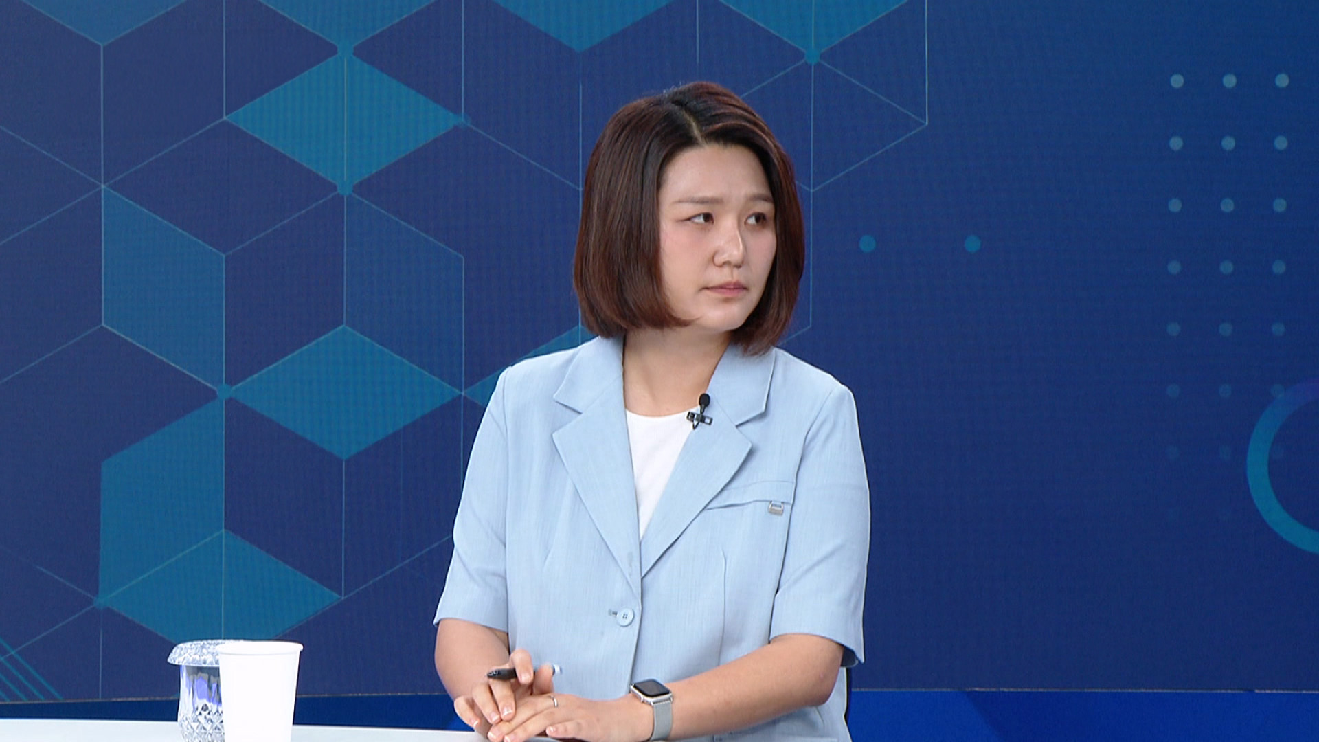'31세' 손솔, '65세' 이진숙에 "정치 전에 먼저 사람이 되길...자격 없어, 딴 말 말고 사퇴하길"[여의도 진검승부]
