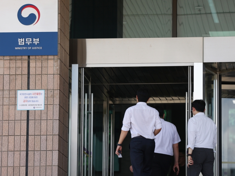대통령 지적한 공소청 직제안 다시 나왔다… 검사 정원 80∼85%로 축소 출범