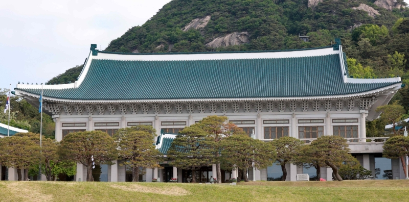 靑-조희대 또 정면충돌...靑 "손봉기 임명 거부 뜻 명확한데…대법원장이 호도"
