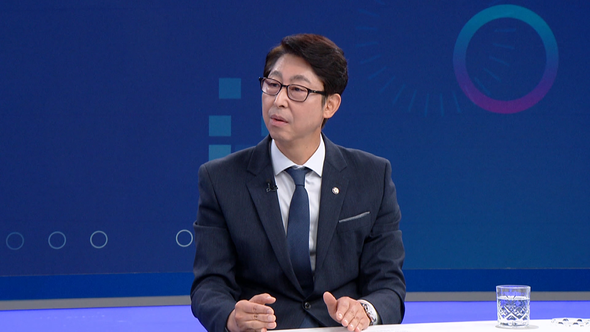 이훈기 "'관심병' 한동훈, 저게 정상일까 싶어...'검찰 캐비닛' 정치, 나쁜 것만 배워, 처벌 필요"[민방대담]