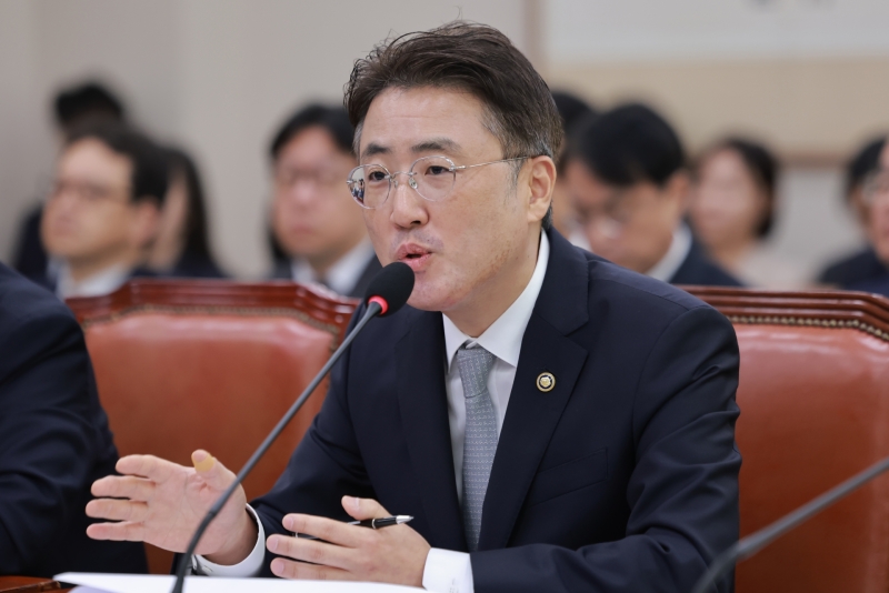이진수 법무차관 "법무부, 李대통령 사건 공소취소 명령 의사 없다"