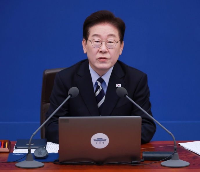 '한미 균열론'에 입 연 李대통령..."국가간 이견 있기 마련, 사대·굴종외교 지양"