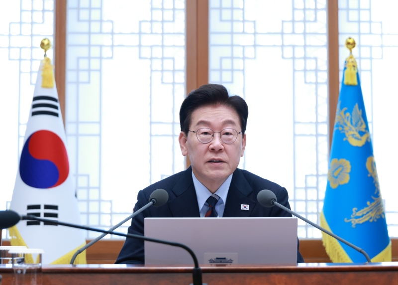 李대통령 "경제성장 필요한 이유, 국민 삶 나아지게 하기 위해"