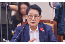 박지원, 신천지 내홍 비판하며 대통령 지지율 하락 원인 지목