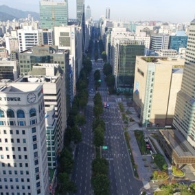 잠재성장률 떨어진 韓 경제…일몰 직전일까 일출 직전일까