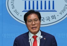 '3선' 송석준, 국힘 원내대표 출마선언..."어떤 짐이라도 기꺼이"