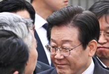 이재명, 윤 대통령 임기 단축·4년 중임제 개헌 ‘칼 빼드나 ’