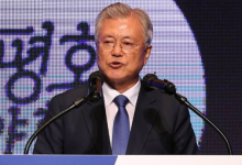 [속보] 문 전 대통령 "망상·광기의 정치...강한 국민이 물리칠 것"