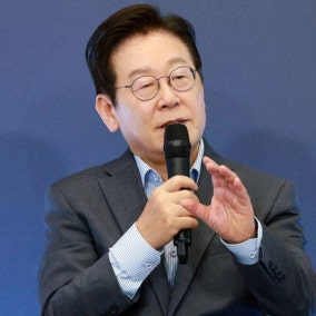 李대통령 “청년 일자리 위해 정부·기업 원팀…모든 방안 강구”
