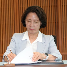 AI 행정·미래 반도체… 추미애표 ‘혁신 시동’