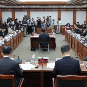 선관위 "잠실 투표용지 247만장, 이송 전 검증에 9시간·5천만원 필요"