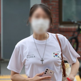 "대가 치를 결심" …'올다르크', 개표소 막은 혐의로 경찰 조사 출석